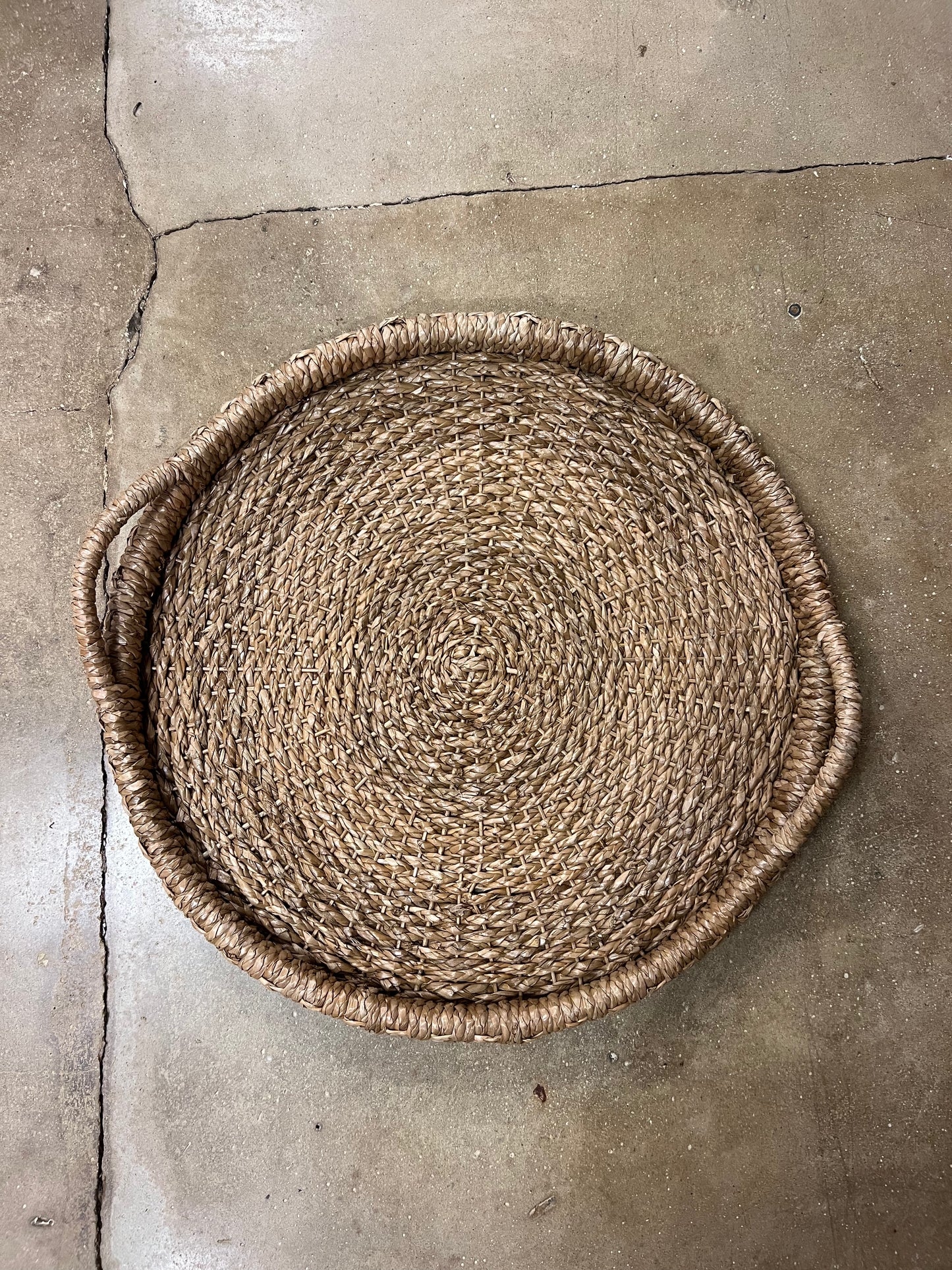Round Woven Tray