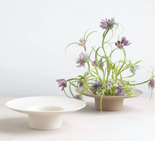 Load image into Gallery viewer, Ceramic Ikebana Vase
