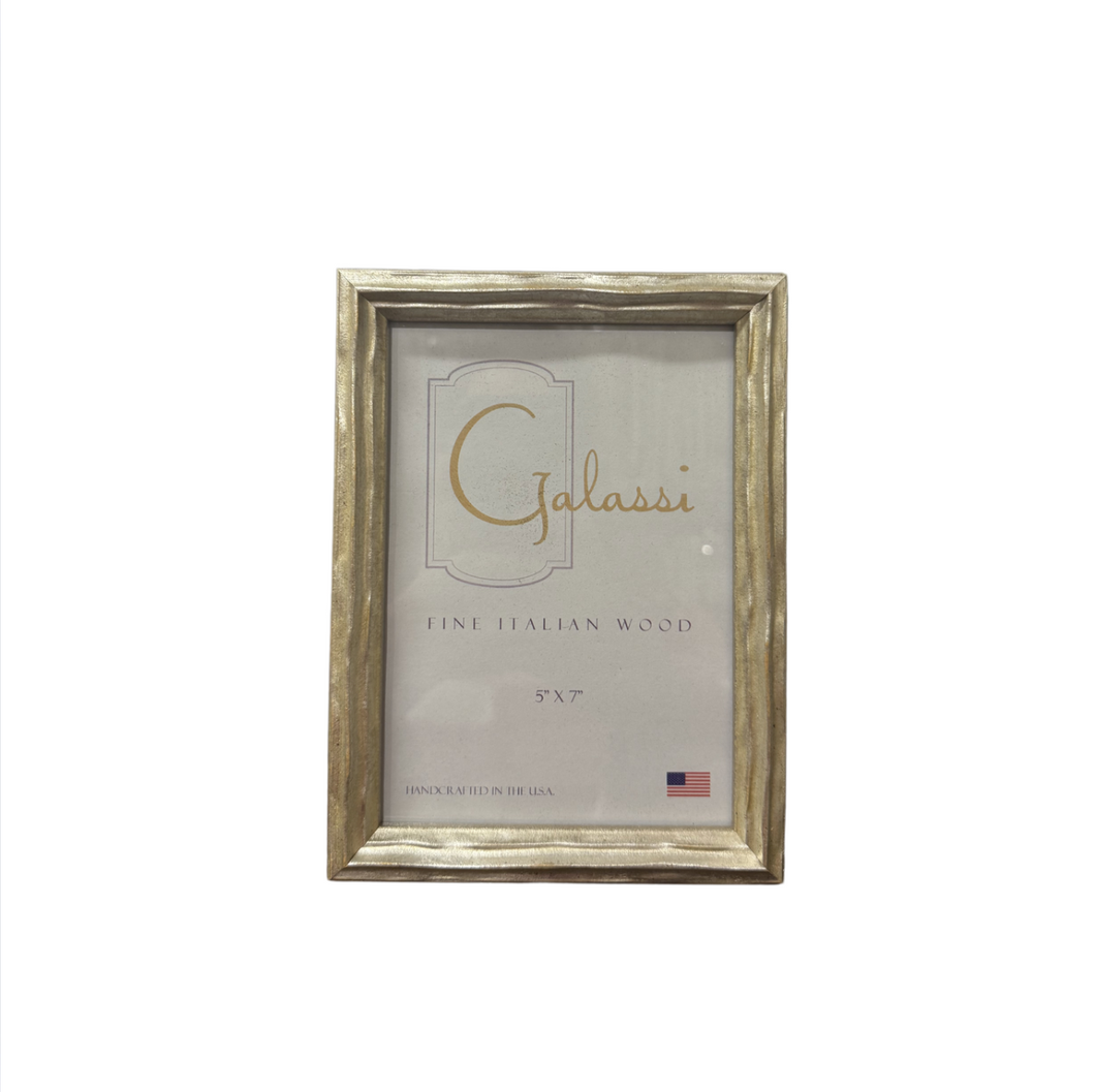 Silver Traviata Frame