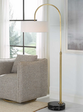 Load image into Gallery viewer, Huxford Floor Lamp
