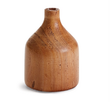 Load image into Gallery viewer, Ukiah Decorative Vase
